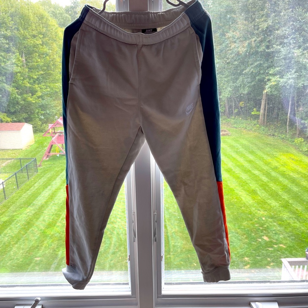 Nike Joggers